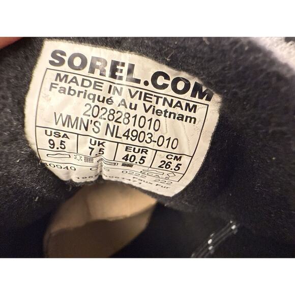 Sorel Sneaker Boot Kinetic Breakthru Caribou Womens 9.5 Black Suede Insulated WP - Picture 9 of 12